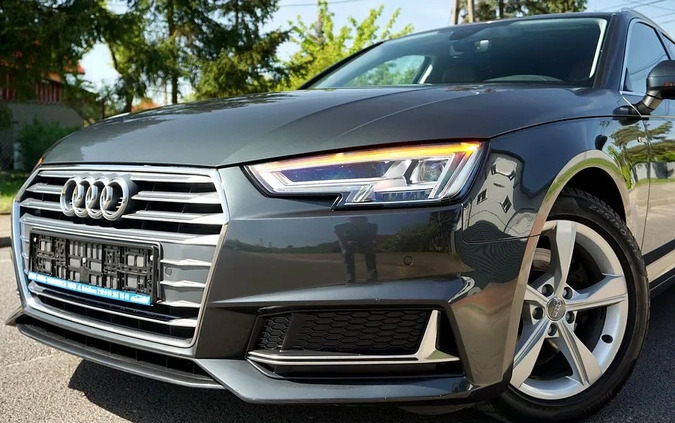 Audi A4 cena 75700 przebieg: 170000, rok produkcji 2019 z Płock małe 781